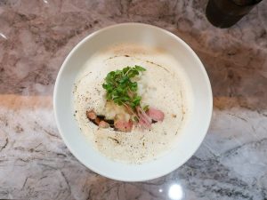 ラーメン官僚が太鼓判を押す古都・奈良県の本当にウマい店。『鶏next』