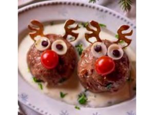 『World Christmas toroli（ワールドクリスマストロリ）』の「本場ドイツの濃厚トナカイミートボール」