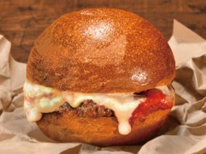 『GRILL＆DINING用賀倶楽部』の「ネイキッドバーガー」1300円