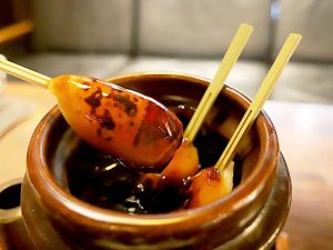 大阪駅みやげの定番『浪芳庵』の炙りみたらし！予約必須の本店が色々すごかった【和菓子に恋して】