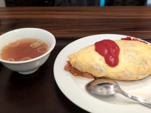 学芸大学の町中華『二葉』、仮店舗でも客足が絶えない理由を再発見！