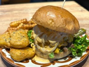 平井で見つけた！ペットと一緒に楽しめるおしゃれハンバーガー店『soranof』