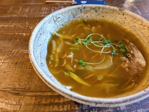 「特製カレーおうどん」1100円