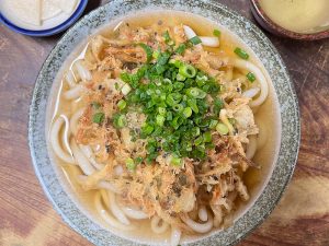 『大黒屋』さんのうどんを食べて出発