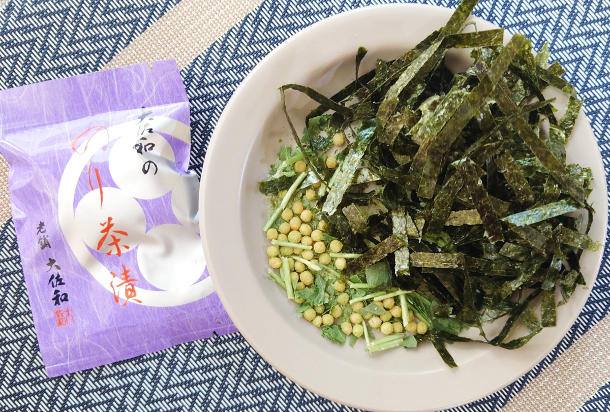 手土産にも喜ばれる！風味豊かで贅沢な老舗の味「大佐和ののり茶漬け」