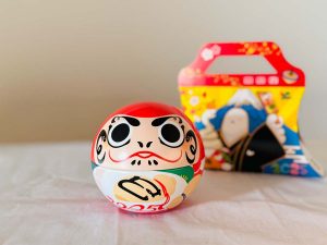 鎌倉名物、鳩サブレーの豊島屋が贈る、縁起のいい品が詰まった「福玉」がめでたい！