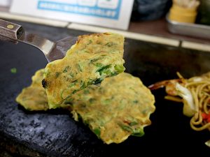 一方でシンプルな「たこねぎ」は、醤油の香ばしさとネギの食感が楽しめる逸品