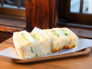 ボリュームたっぷりの「地獄蒸したまごサンドイッチ」770円