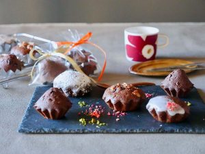 【バレンタインお菓子づくり】5歳からでも作れる！本格焼き菓子「ショコラマドレーヌ」「ガナッシュ入りマフィン」教室を開催