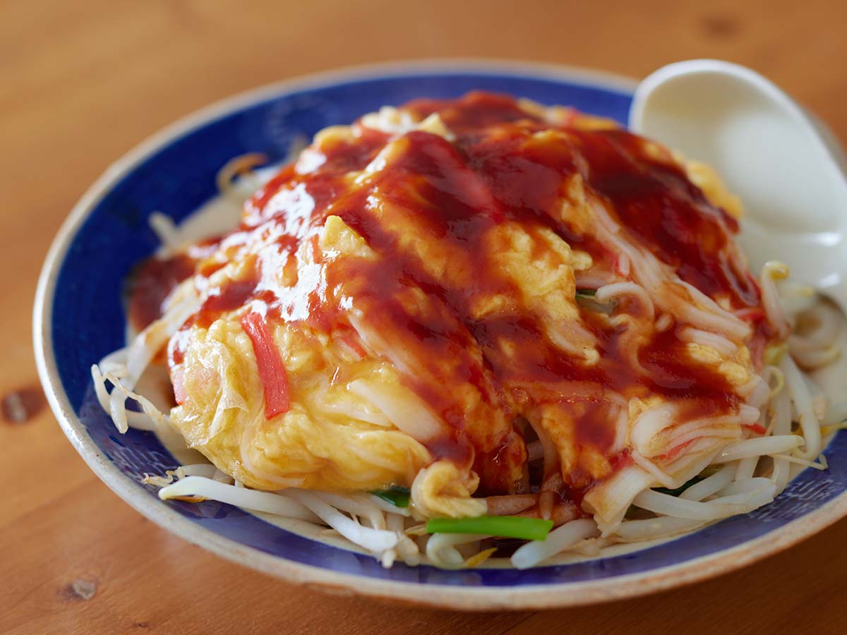 もやしの上の玉子