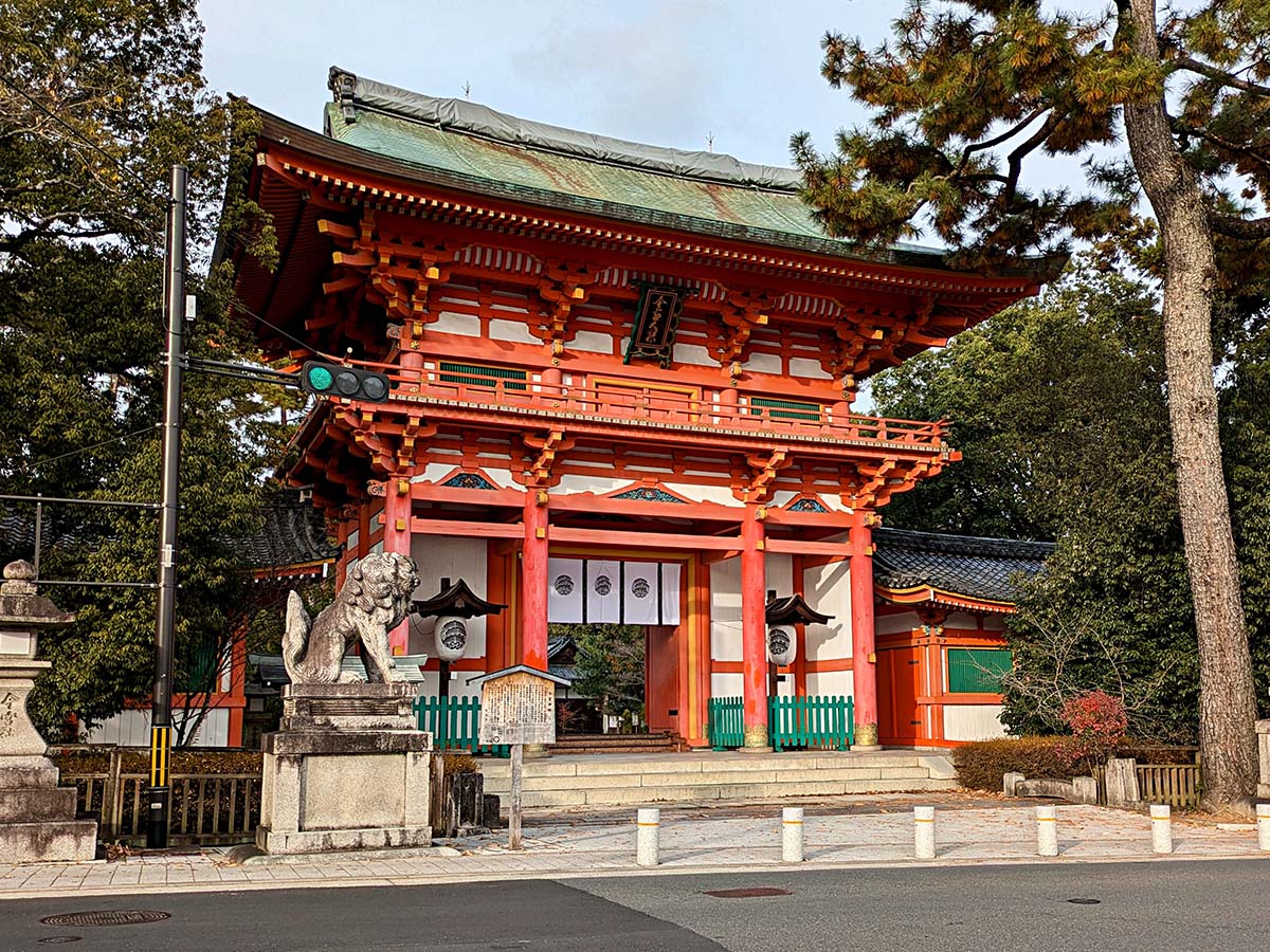 京の三大奇祭・やすらい祭りが行われることでも有名な今宮神社