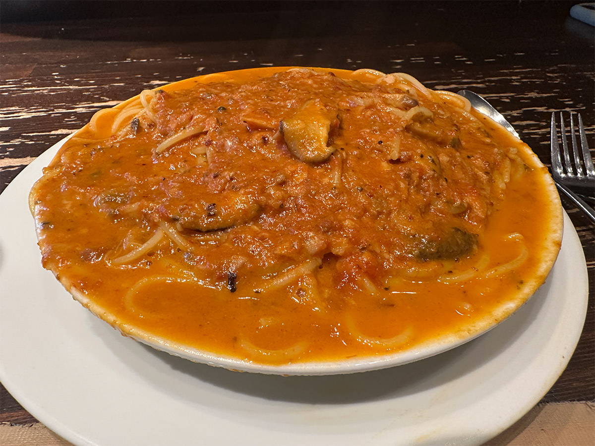 『IVO Home's PASTA　新宿店』の「絶望のスパゲティ」1350円
