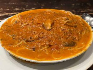 【新宿グルメ】行列必至のパスタ屋『IVO Home's PASTA』で大人気の「絶望のスパゲティ」を味わってきた