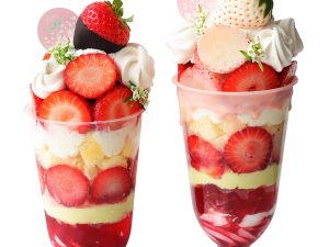 輪切りのいちごをたっぷり使ったパフェ