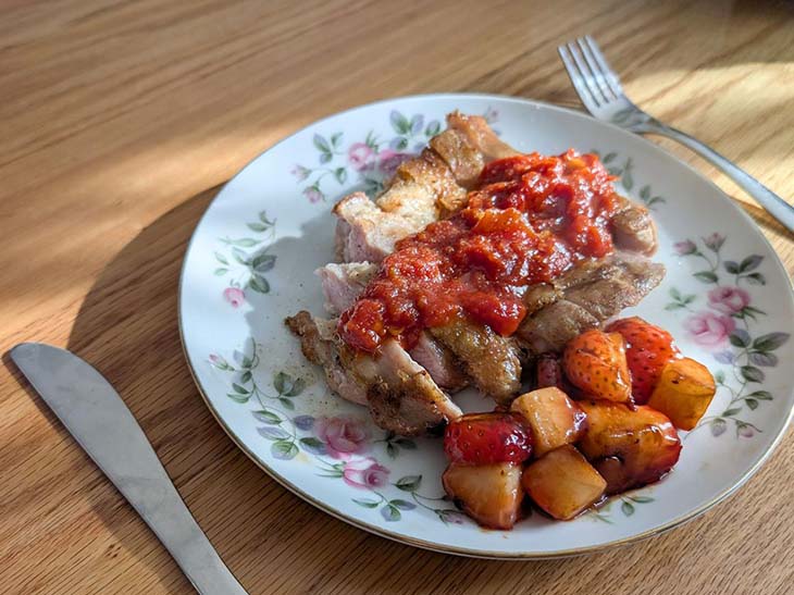 グリルした鶏肉や牛肉のステーキに添えれば、レストランの雰囲気♪