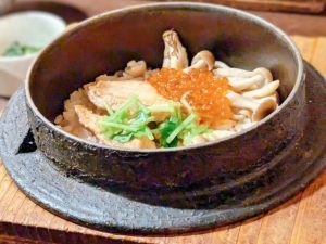 待つことしばし、お待ちかねの釜めしが登場！