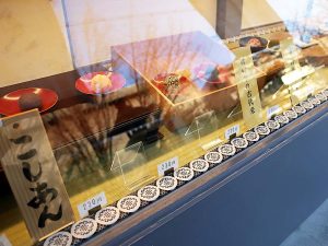 見てるだけでも楽しい小多福のおはぎラインナップ