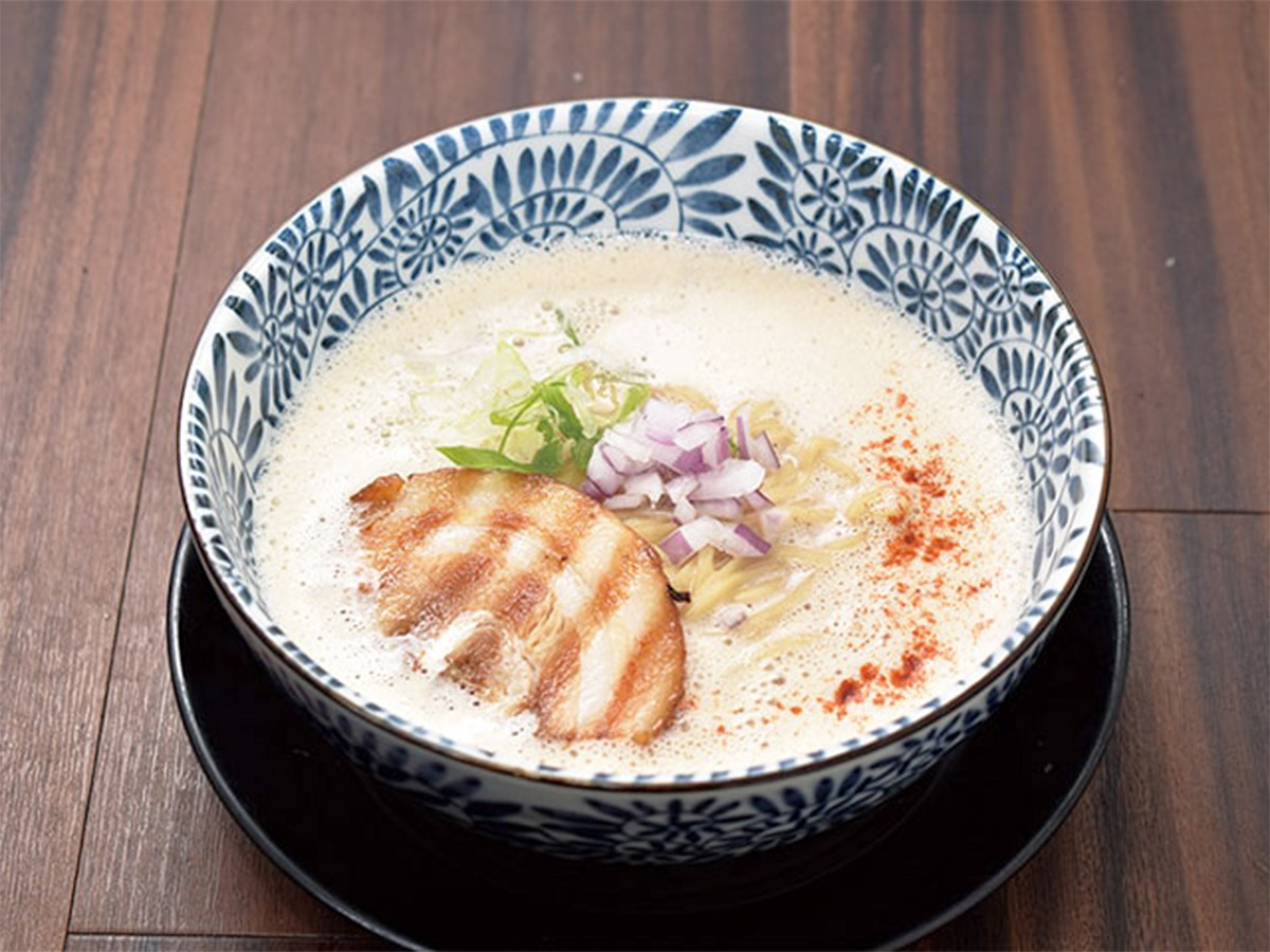 『特濃のどぐろつけ麺 smile』の「三重県をギュッと!伊勢海老のらぁめん」