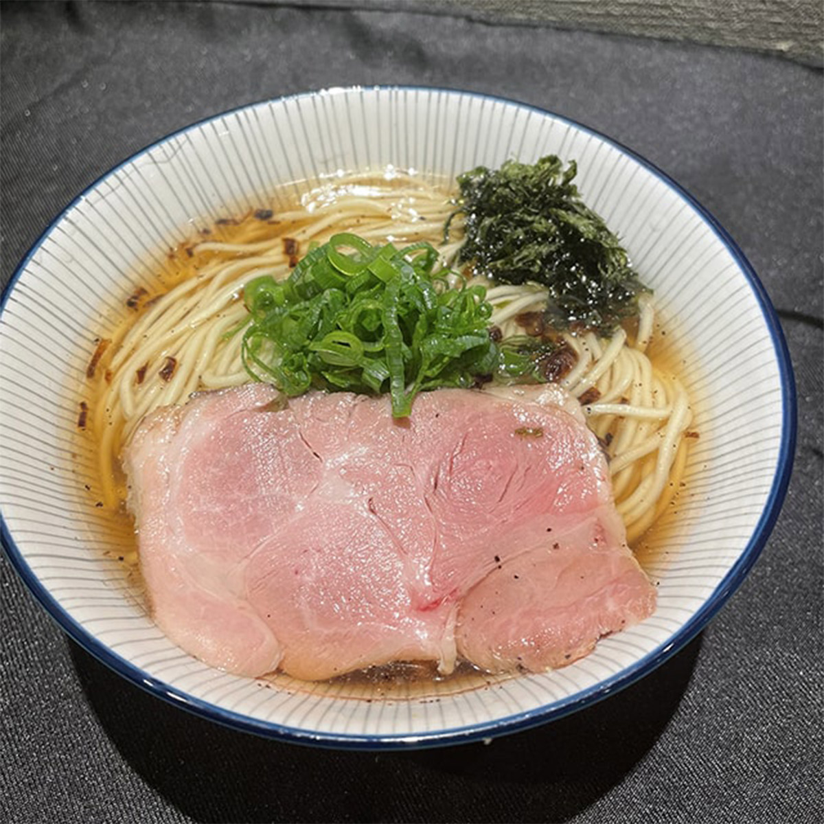 『麵家 たけ田』の「鳥取牛骨らーめん」