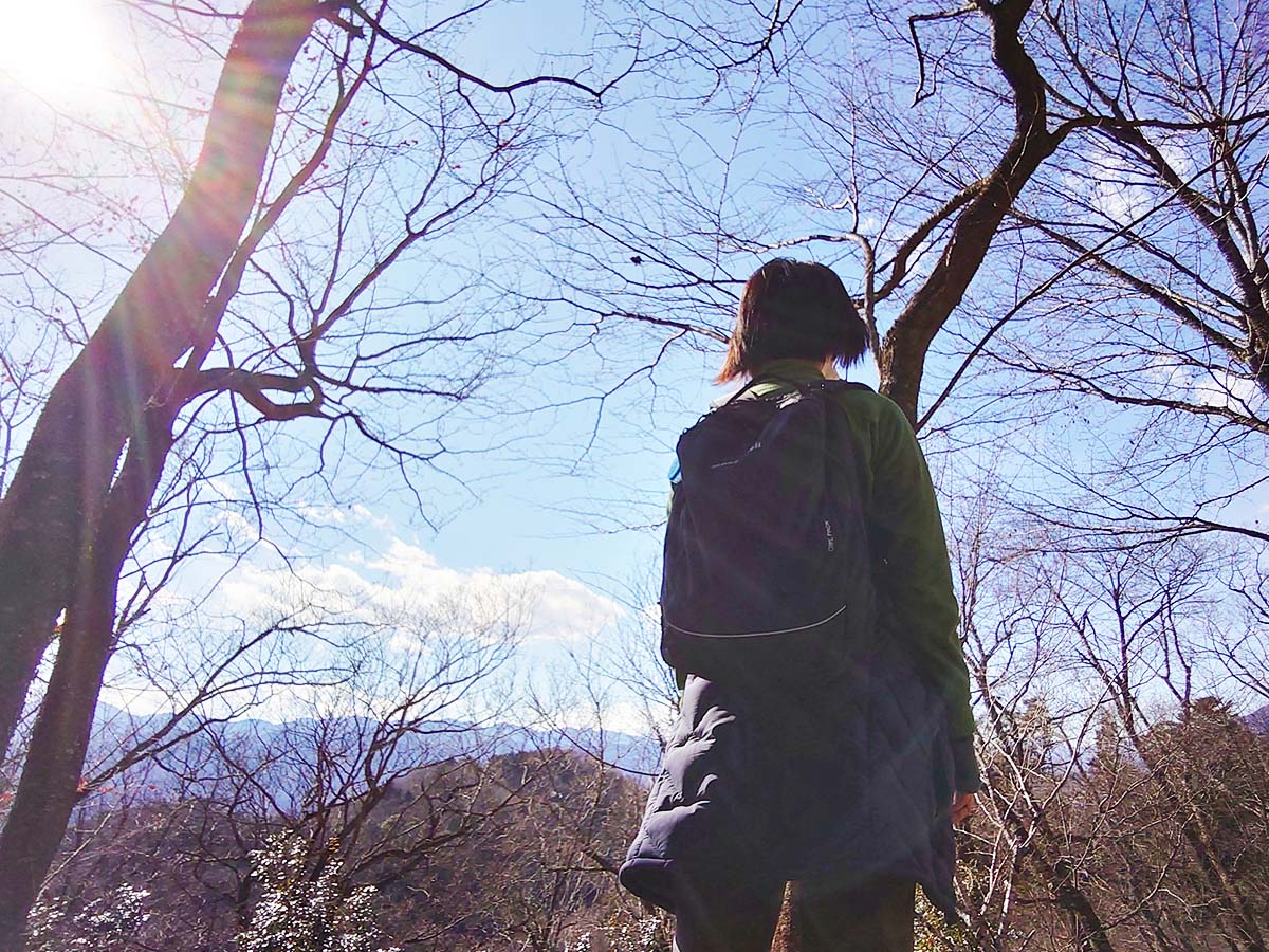 東京から日帰りで楽しむ里山さんぽ＆グルメ。八重山ハイキングと人気の酒まんじゅう店を巡る【山梨】