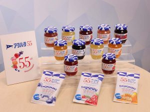白桃＆グァバや3種のフルーツなど、瑞々しいおいしさが揃う「アヲハタ 55」シリーズ