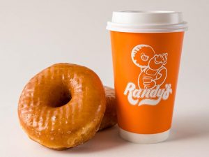 ドーナツにぴったりな15種類以上のドリンクもスタンバイ