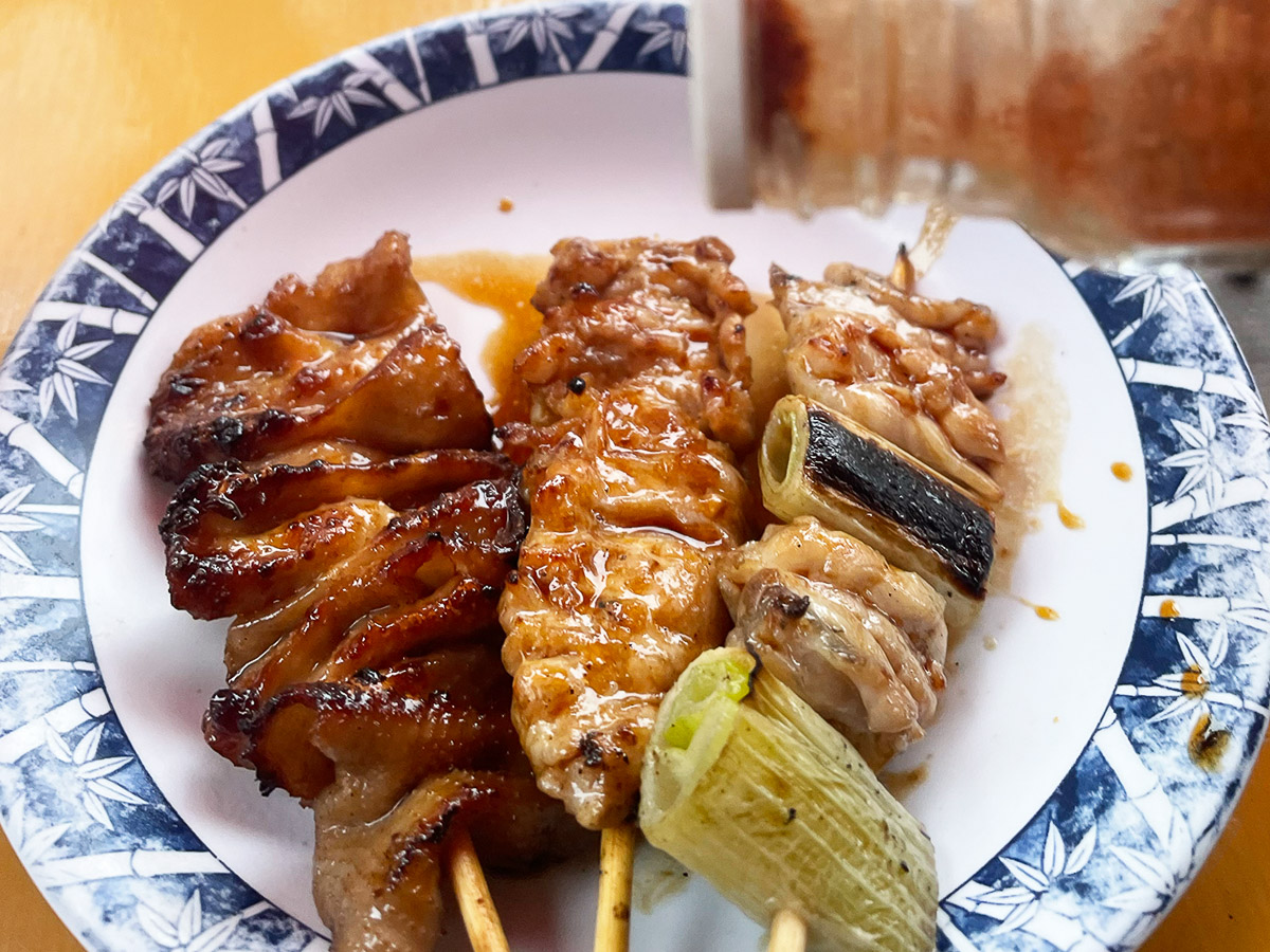 焼鳥おまかせ(タレ・3本400円)