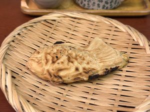 『浪花家総本店』のたい焼き。顔にも風格が表れていますね！ ちなみにテイクアウトは1個200円
