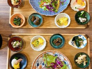 「炊き立て土鍋ご飯の日替わり御膳」2000円