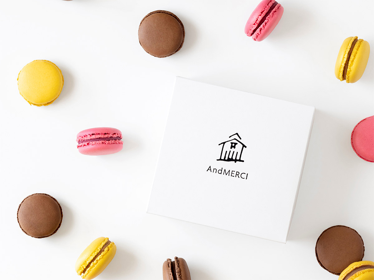 『アンドメルシィ』の「マカロン」1箱(6個入)1800円