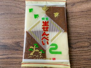 「蜂蜜生せんべい ミニ」（350円）