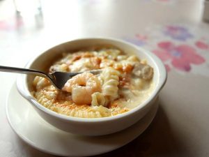 家庭のグラタンとは一味も二味も違う濃厚さ