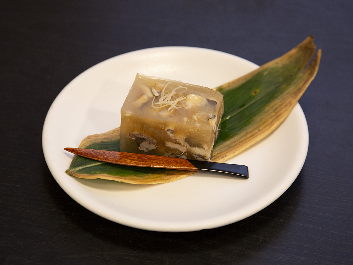 穴子の煮こごり(950円)
