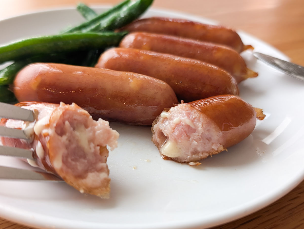 中からチーズがとろり！