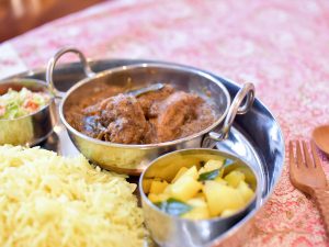 レッスン後は、習ったワンプレートのお食事と、カクテルorワイン（当日希望者のみ）の1ドリンクとのペアリングをお楽しみいただけます