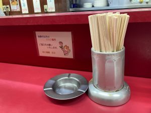 “昭和感”漂うカウンター