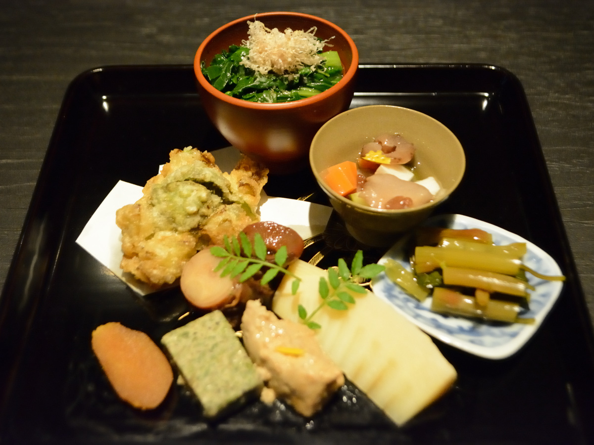 コース料理より「八寸」