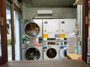 ”洗濯が終わるのを待ちがならビール”というライフスタイルがここにありました