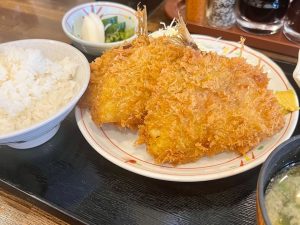 アジフライ好きに評判の「あじフライ定食」