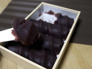 赤福餅8個入り 900円