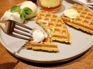 モロゾフといえばプリンが有名ですがワッフルも絶品