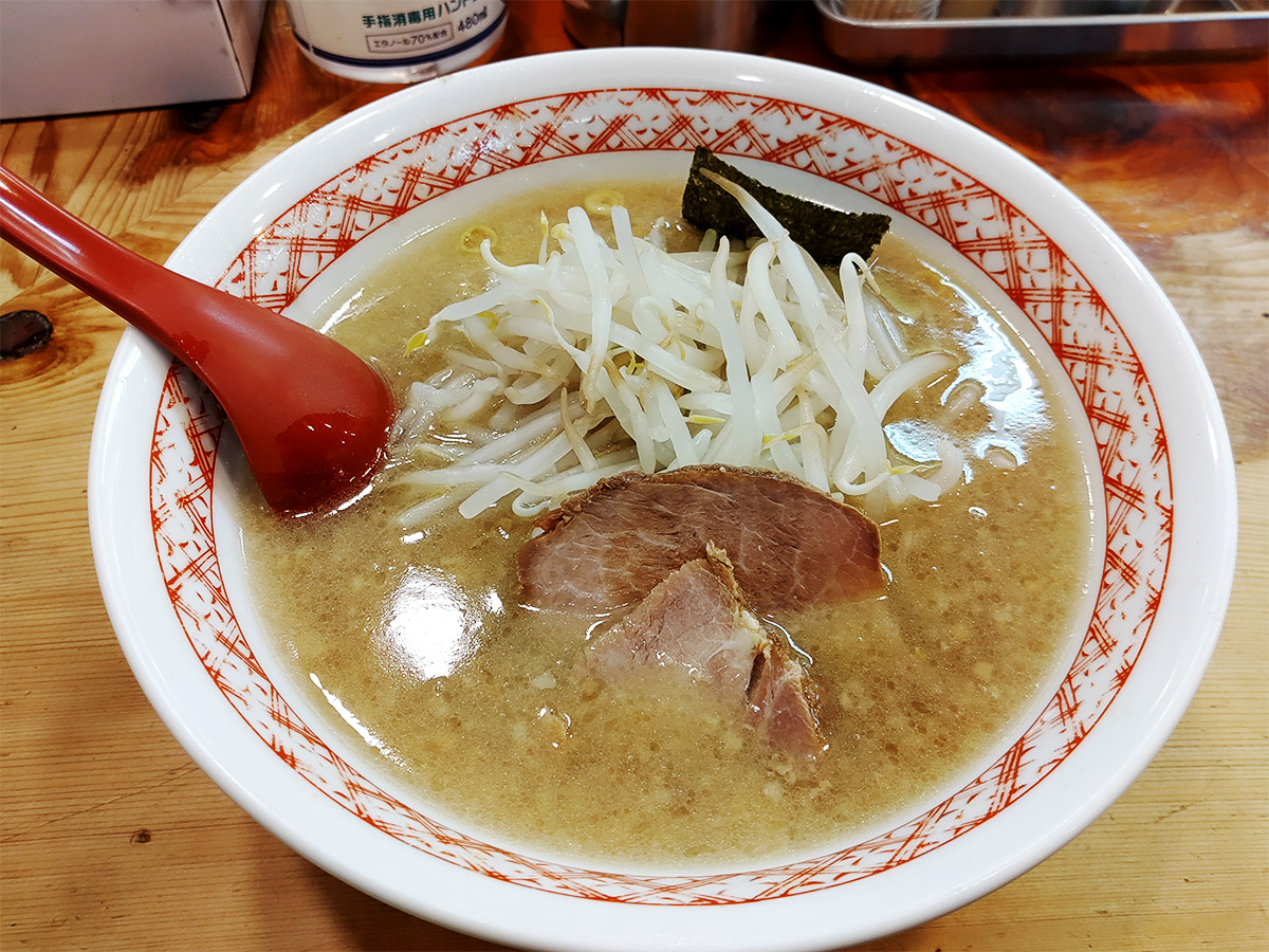 「中華そば」は何度食べても飽きない美味しさ