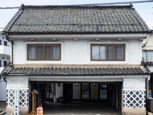 長野県松本市にある、創業193年の『萬年屋』