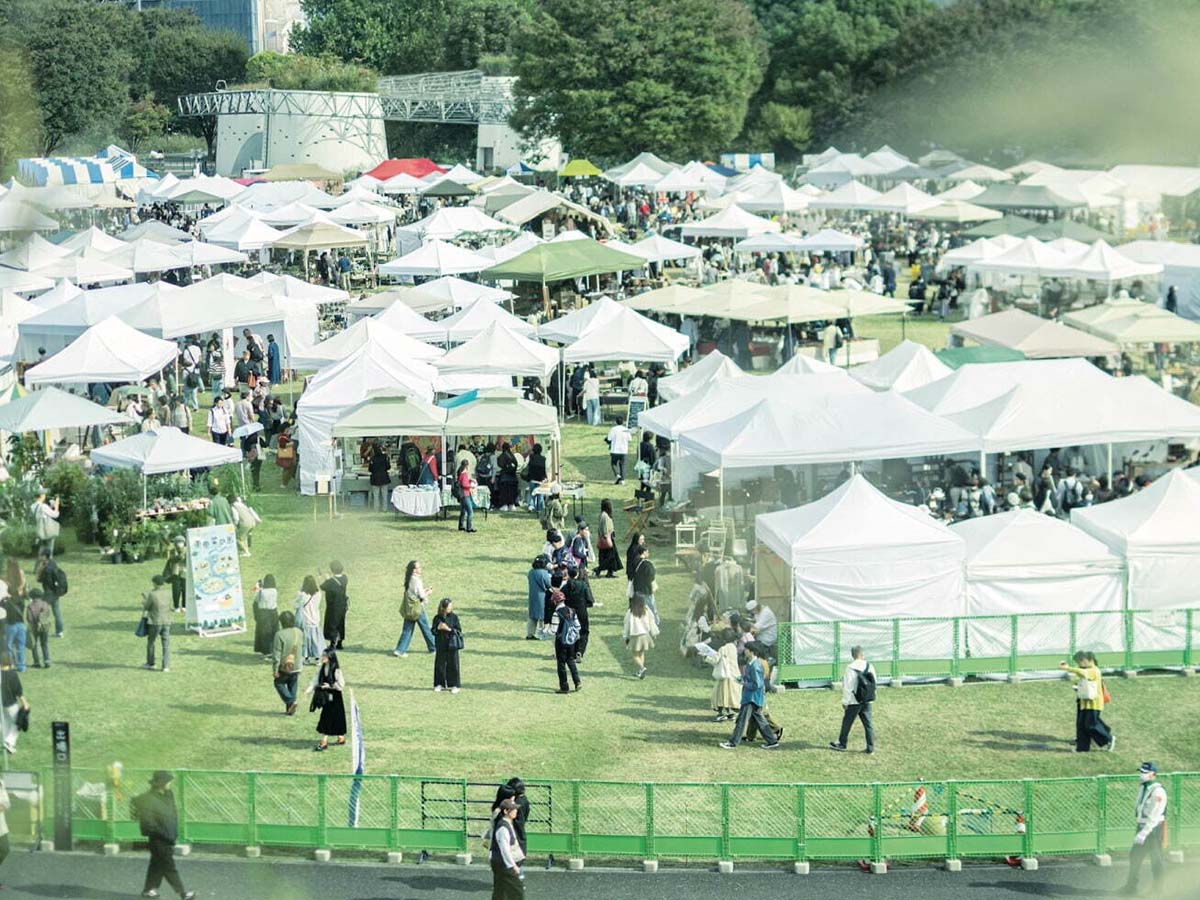 最寄りの立川駅から一番近い「みどりの文化ゾーン　ゆめひろば」での開催