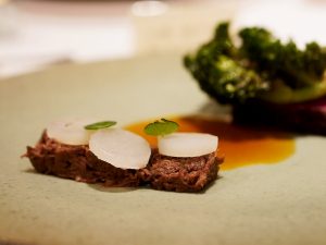 台湾風の「紅焼牛肉」から発想して作ったラグー