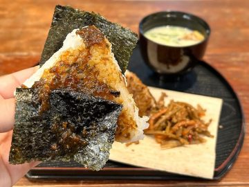 京都・銀閣寺観光のランチに。参道で味わう『御米司ふみや』の土鍋炊き「大葉味噌おにぎり」