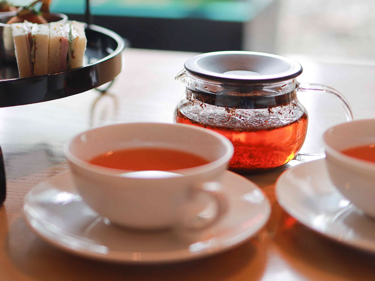 紅茶は、ドイツ名門の『ロンネフェルト』を14種類からお好みを選べます