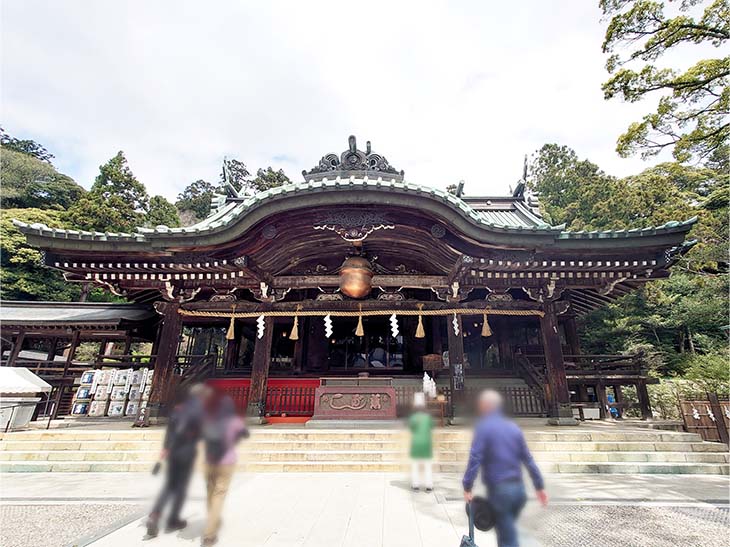 拝殿。筑波山が御神体