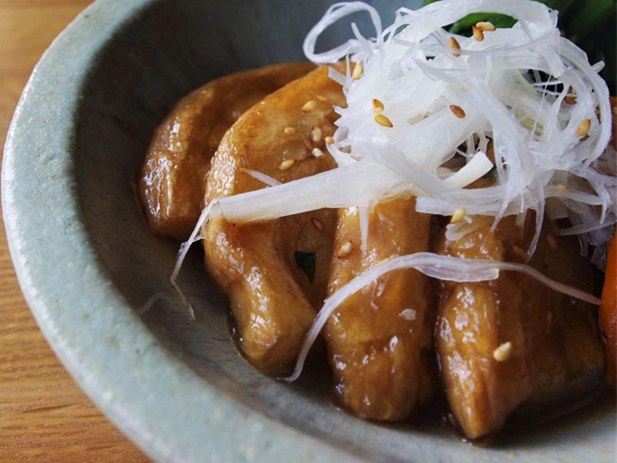 肉なしでも呑めるおつまみ革命！ 高野豆腐やきのこを使ったまるでお肉な「ベジつまみ」3選