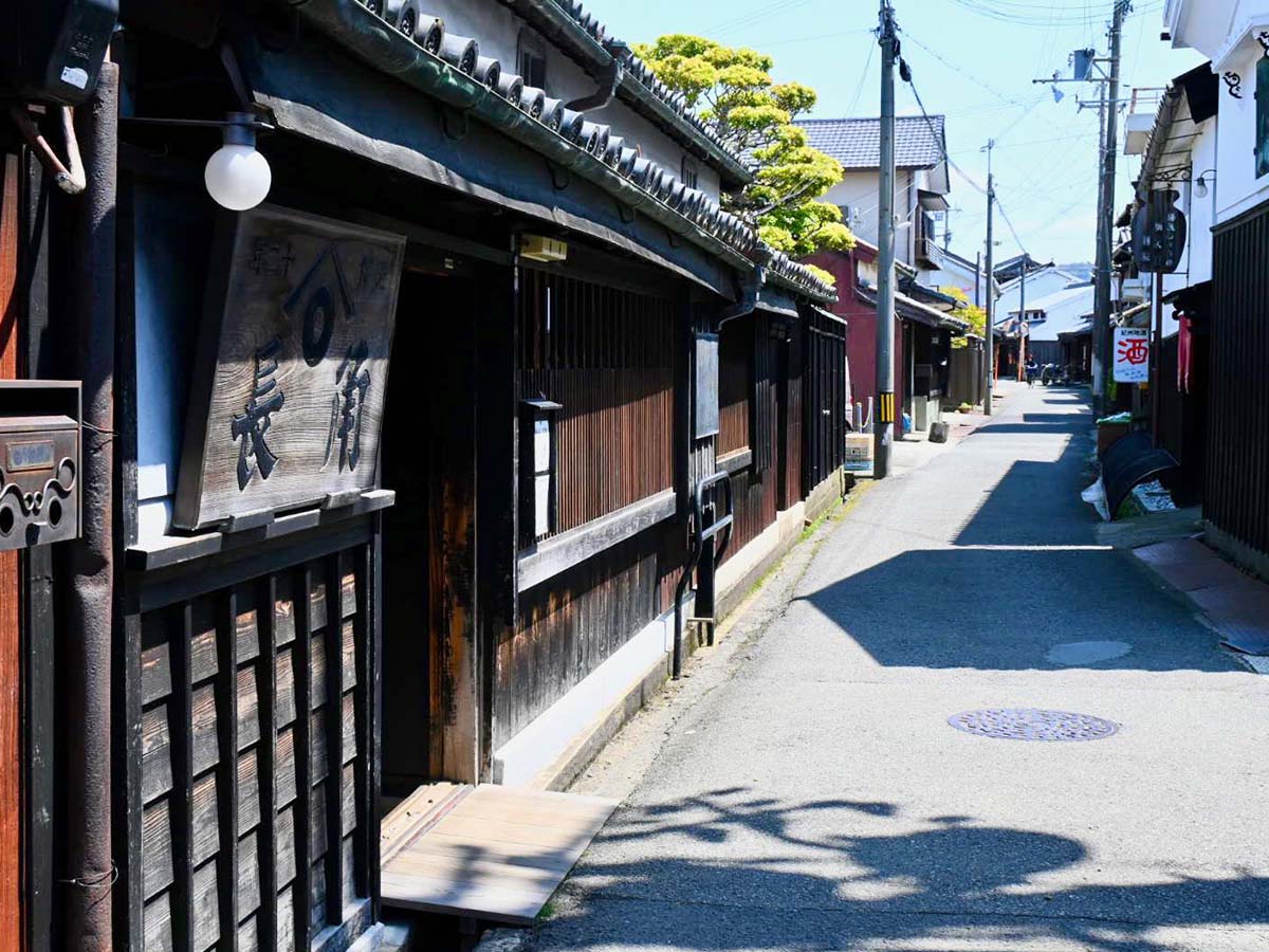 角長のある一帯は、和歌山県唯一の伝統的建造物群保存地区(伝建地区)
